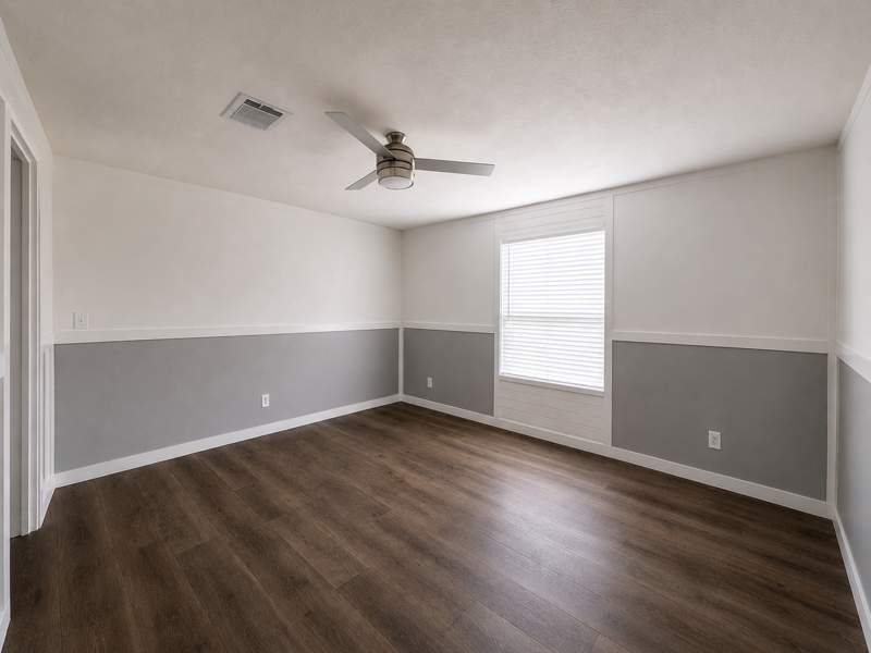 800