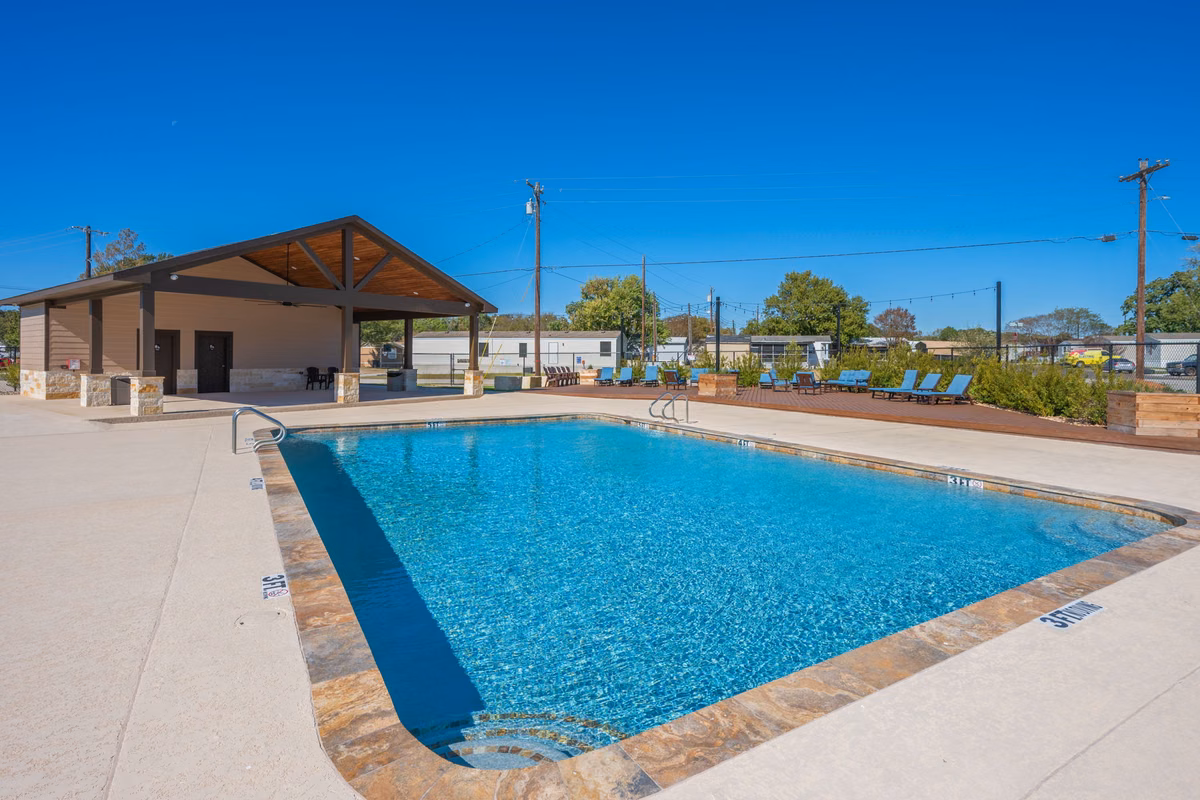 welcoming neighborhood setting, affordable homes for rent, playground, Colorado, homesite