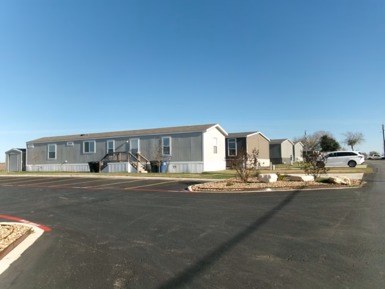 Medallion Communities neighborhood, modern manufactured housing, Carolina, amenities, Texas