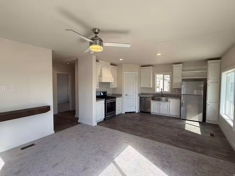community, Texas, land lease community homesite, welcoming neighborhood setting, Arizona