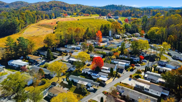suburban, affordable homes for rent, neighborhood, multi state residential neighborhoods, homesite