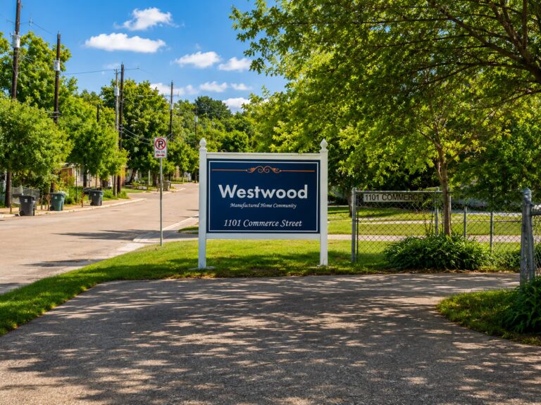 suburban, amenities, community, family friendly residential community, quiet community street view