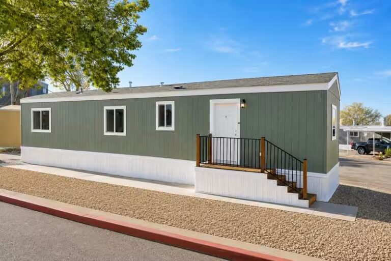 land lease community homesite, neighborhood, manufactured homes for sale, lifestyle, suburban
