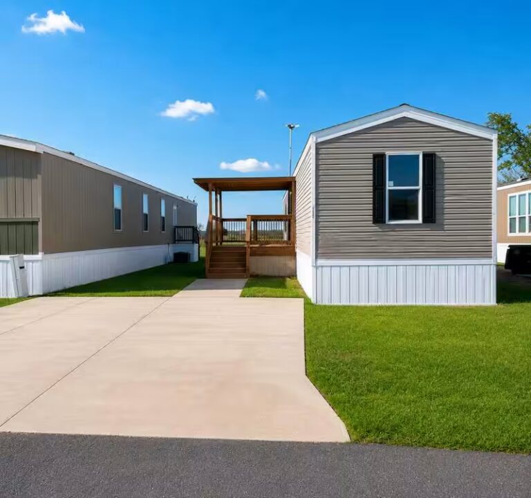lifestyle, community amenities and clubhouse, Medallion Communities neighborhood, homesite, neighborhood